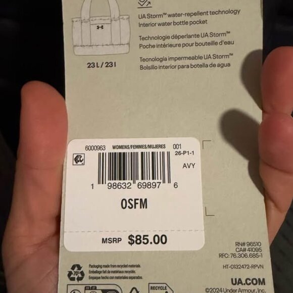 NEW $85 Under Armour studio puffer zip top tote bag - Picture 4 of 7